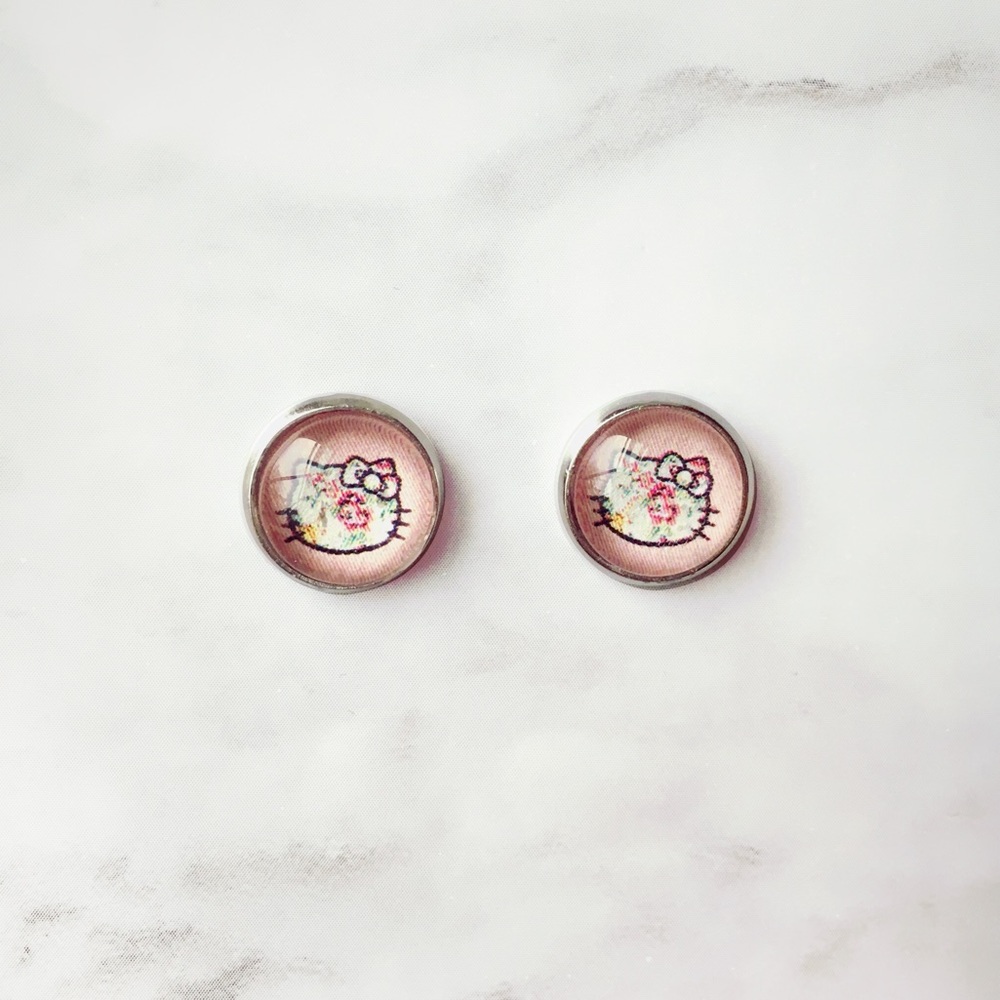 Floral Hello Kitty Earrings